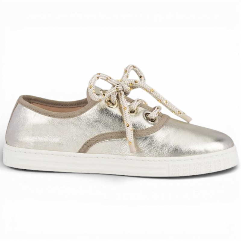 Serina | foile sandy milk