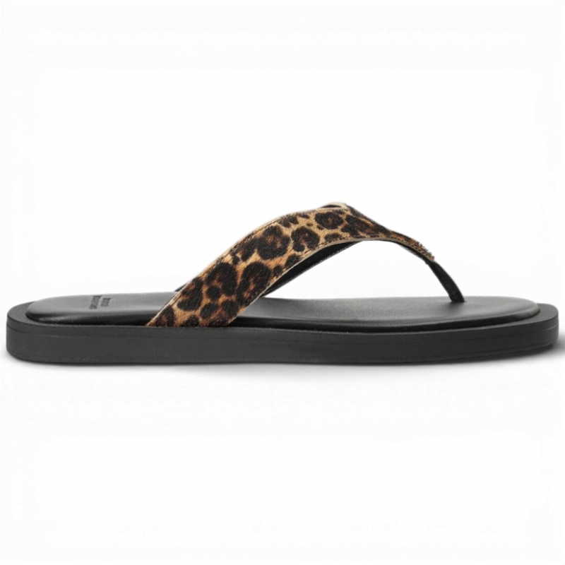 CPH791 | hairy leather leo