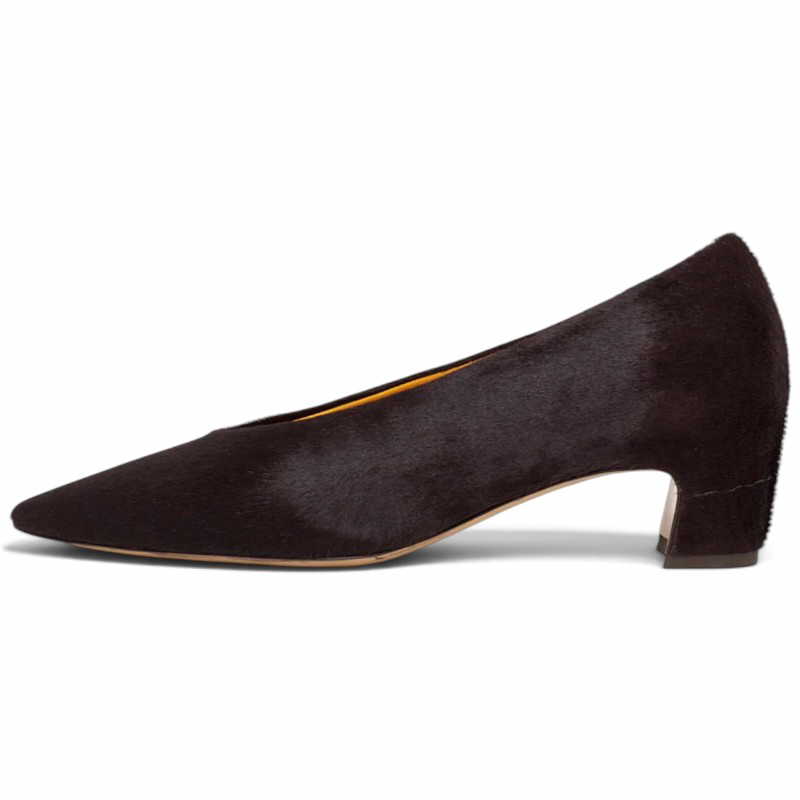 A251 | pony burgundy